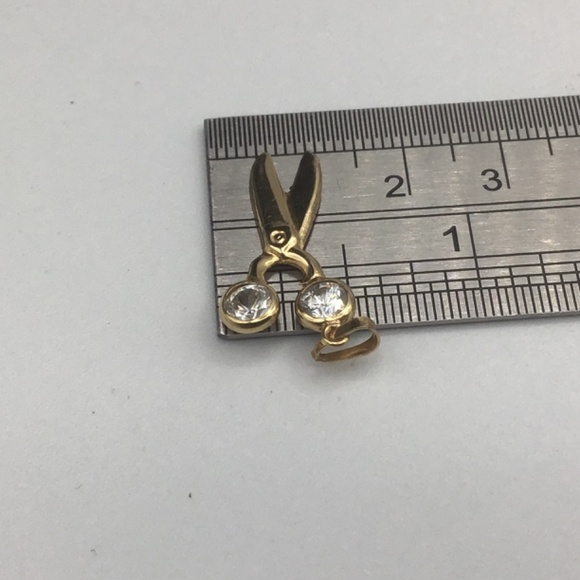 18K Yellow Gold Scissors Pendant Charm w/ Clear Stones | 1.07g - Picture 7 of 10